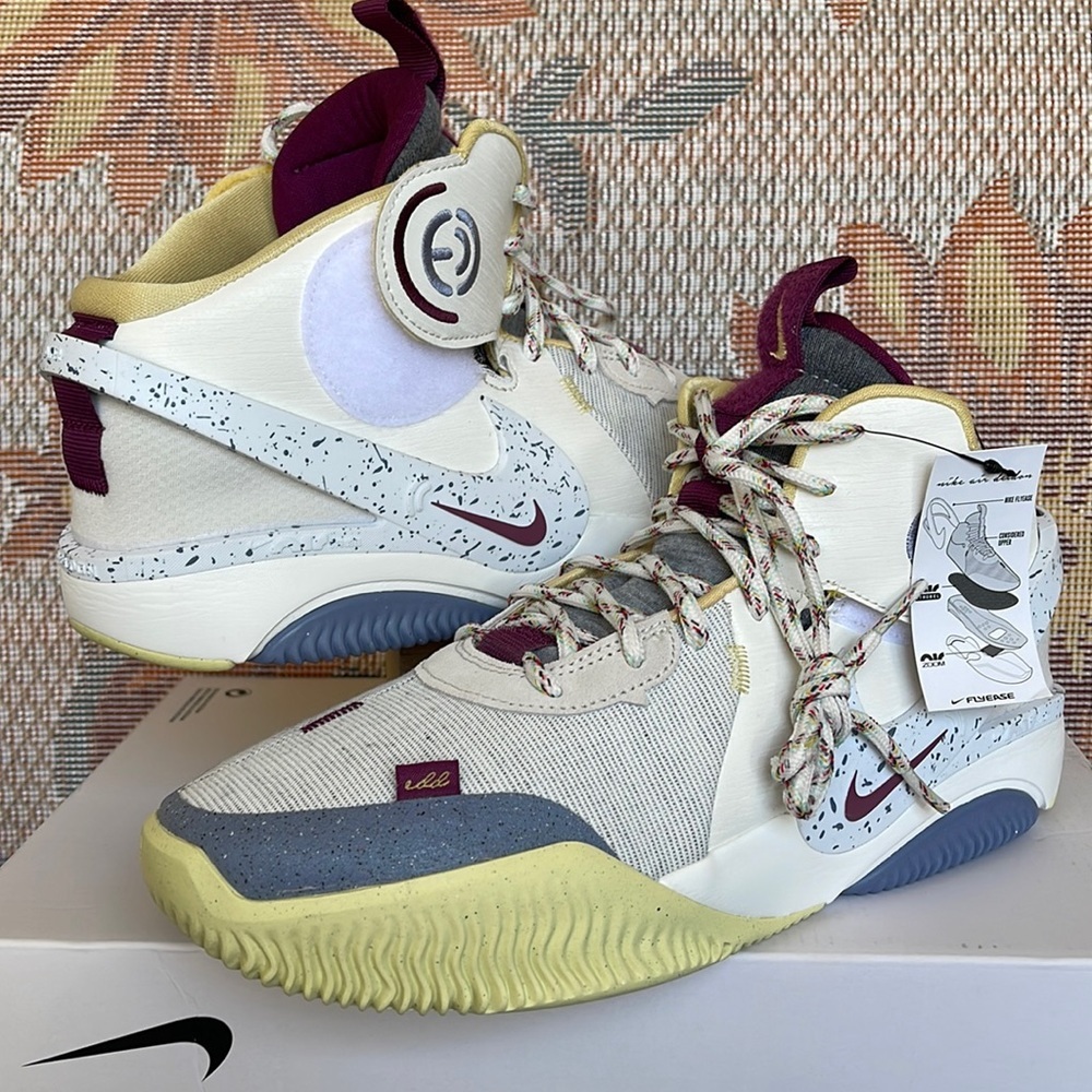 Nike WMNS 2023 Air Deldon 'Deldon Designs'
Air Deldon 1 sneakers athletic shoes - Picture 4 of 16